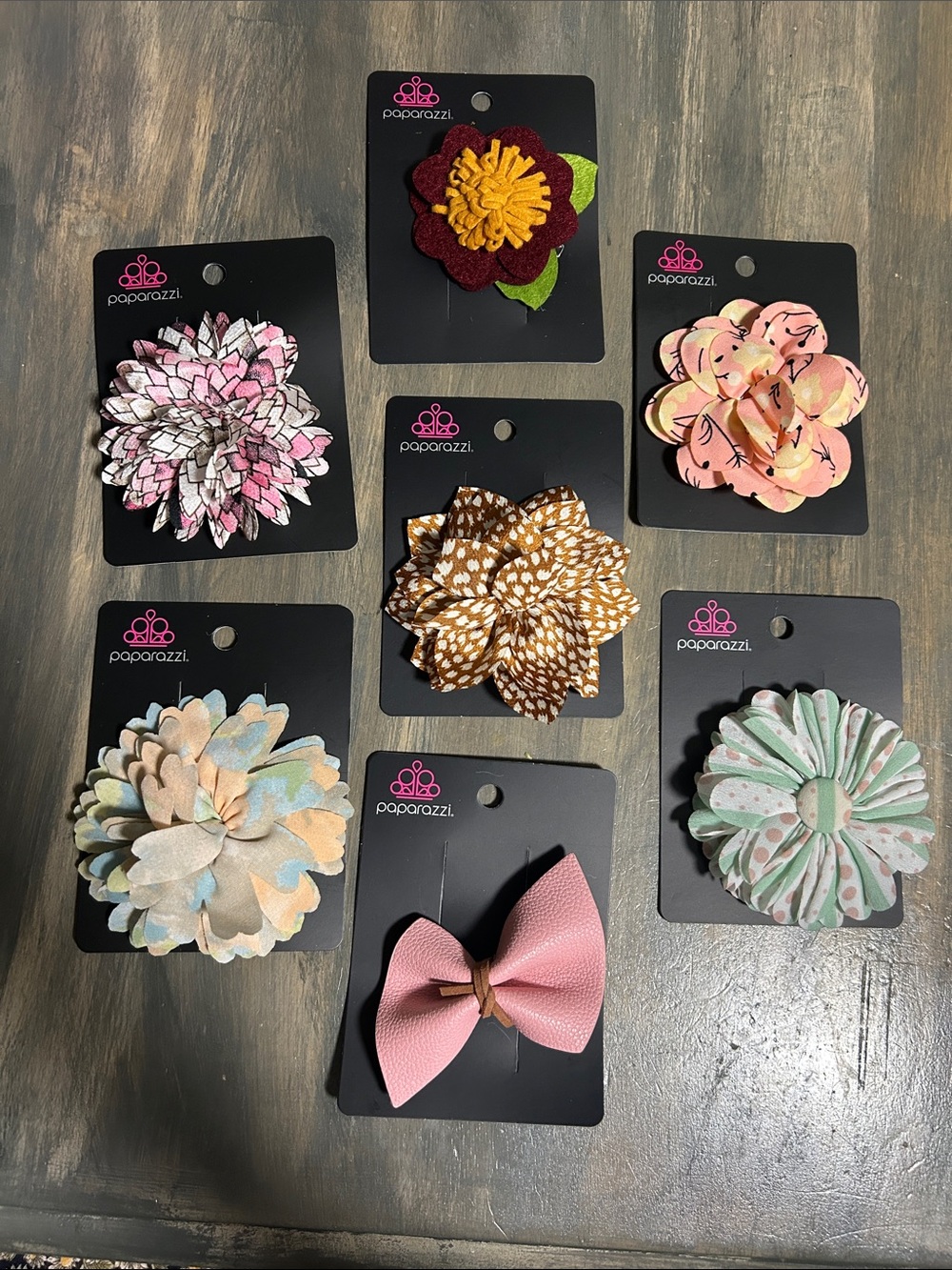 NWT Paparazzi Bundle of 7 Clip In Hair Bows